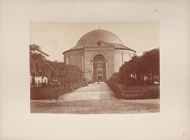 Ludwigskirche_die_katholische_Hauptkirche_in_Darmstadt_-_LABW_-_Generallandesarchiv_Karlsruhe_69_Baden_Sammlung_1995_F_I_Nr._13_16.jpg